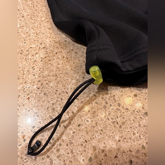 Under Armour Coldgear Infrared Chrome Reflective Run Vest Mens Sz 2XL Fitted - Picture 12 of 15